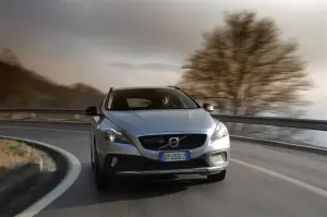 Volvo V40 Cross Country 2013