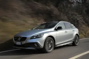 Volvo V40 Cross Country 2013