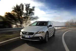 Volvo V40 Cross Country 2013