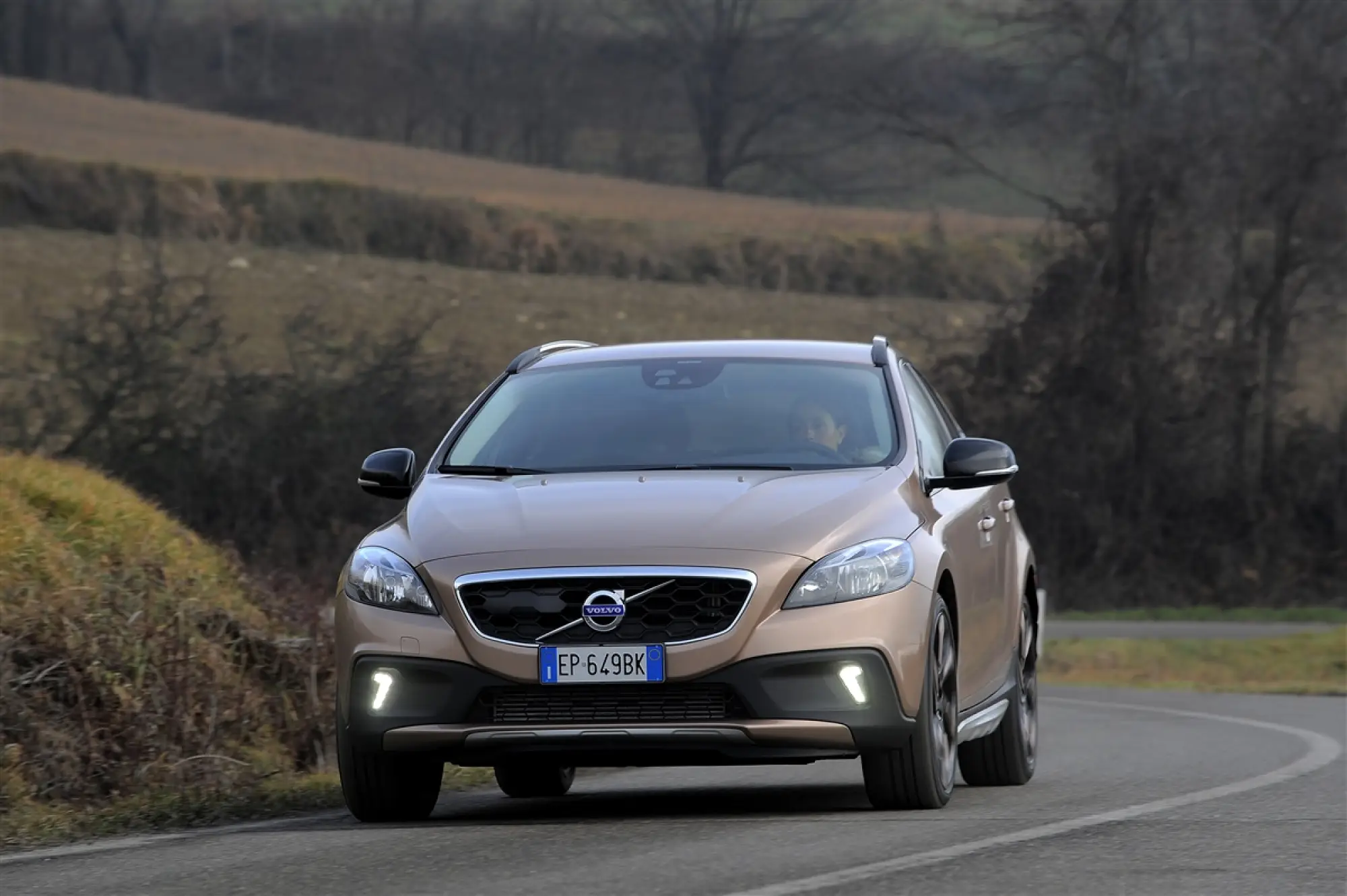 Volvo V40 Cross Country 2013 - 27