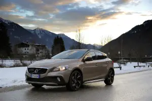 Volvo V40 Cross Country 2013