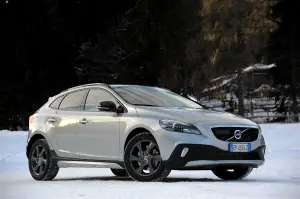 Volvo V40 Cross Country 2013