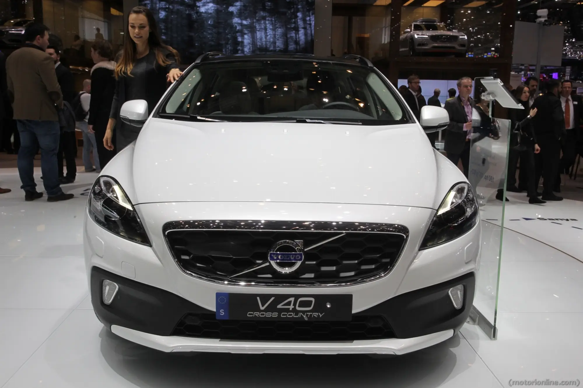 VOLVO V40 CROSS COUNTRY OCEAN RACE EDITION - Salone di Ginevra 2014 - 7