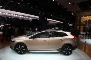 Volvo V40 Cross Country - Salone di Parigi 2012