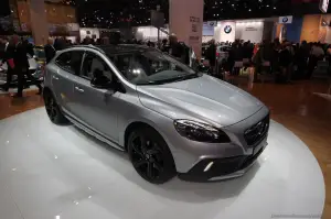 Volvo V40 Cross Country - Salone di Parigi 2012