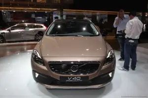 Volvo V40 Cross Country - Salone di Parigi 2012