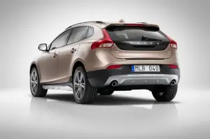 Volvo V40 Cross Country - 13