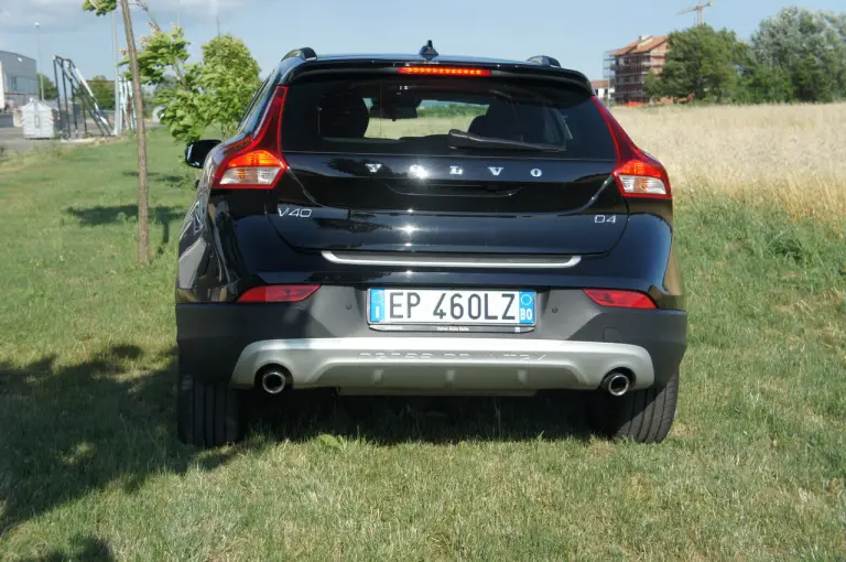 Volvo V40 Crosscountry D4 - Prova su strada - 17