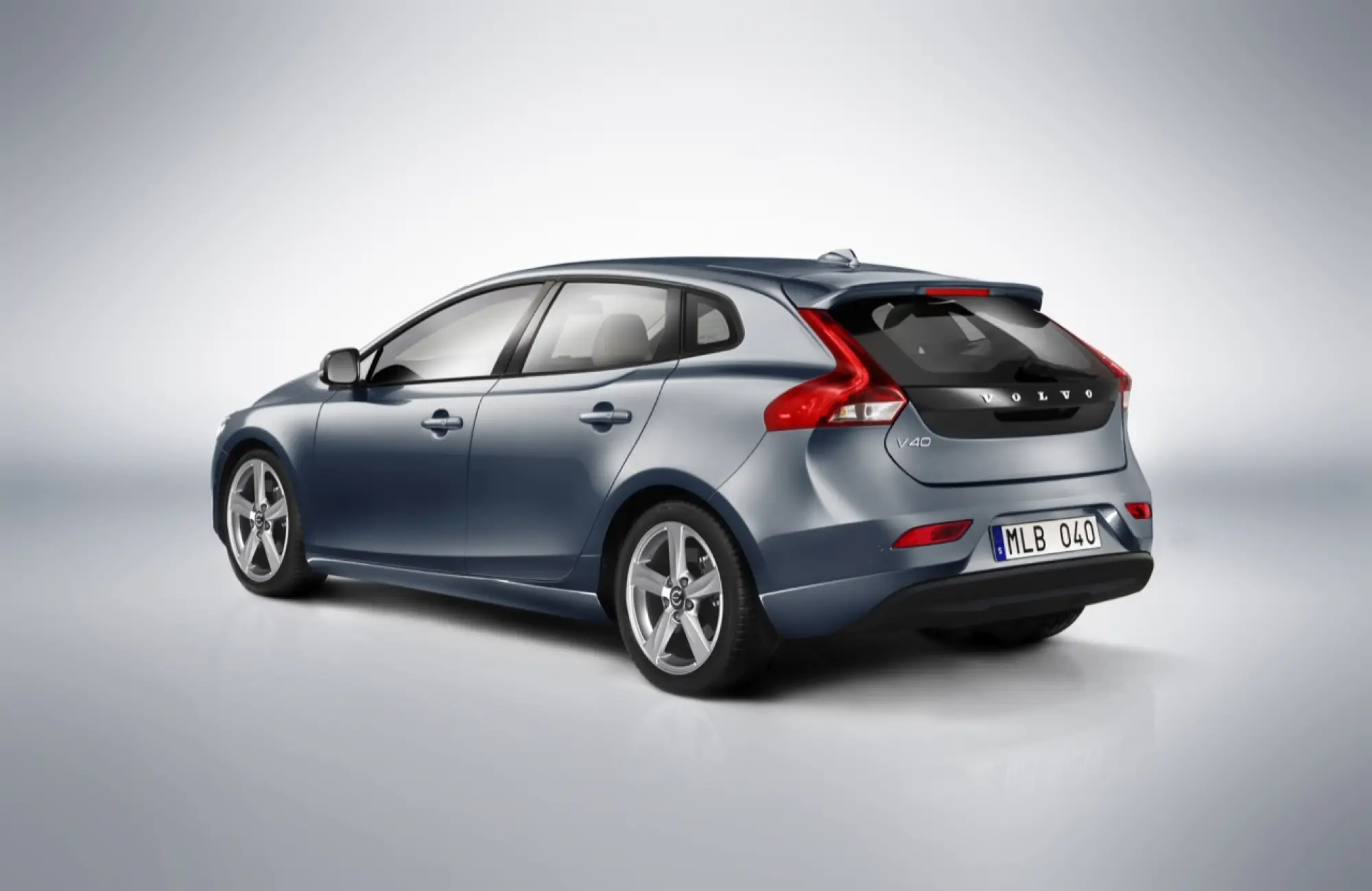 Volvo V40 Nova Edition - 1