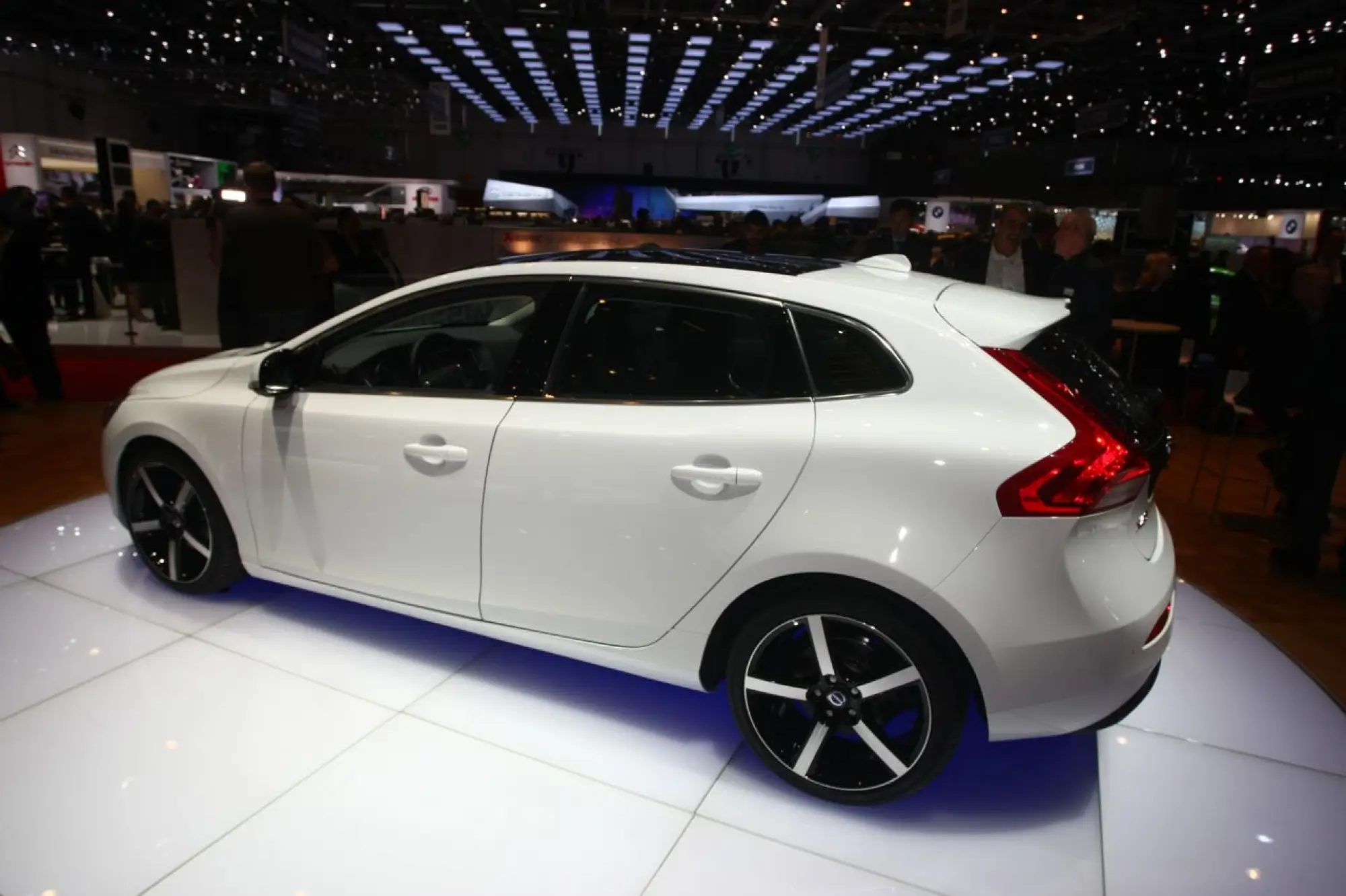 Volvo V40 - Salone di Ginevra 2012 - 6