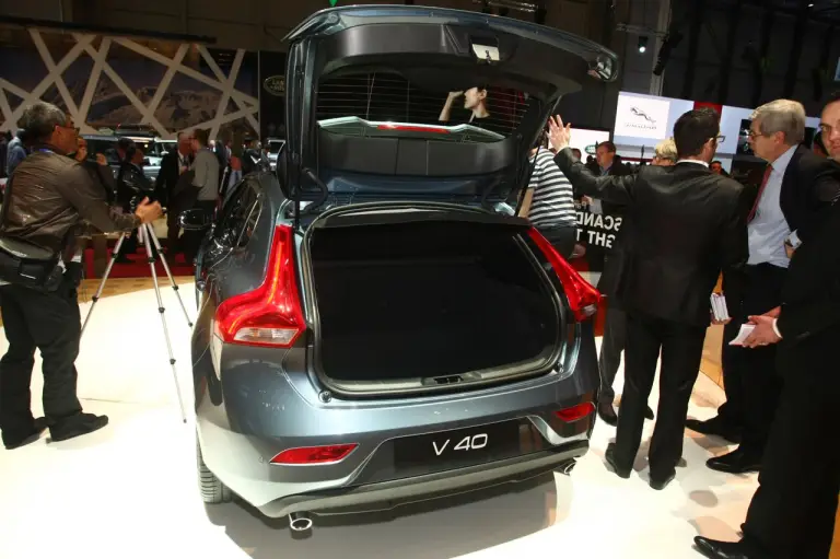Volvo V40 - Salone di Ginevra 2012 - 13