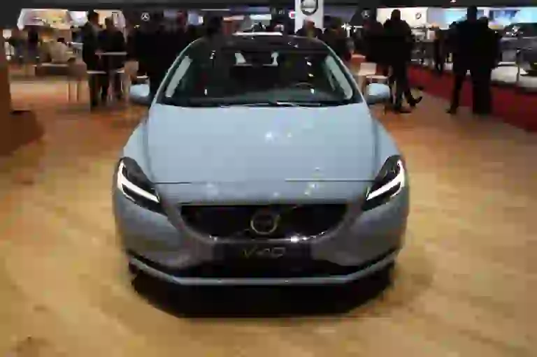 Volvo V40 - Salone di Ginevra 2016 - 1