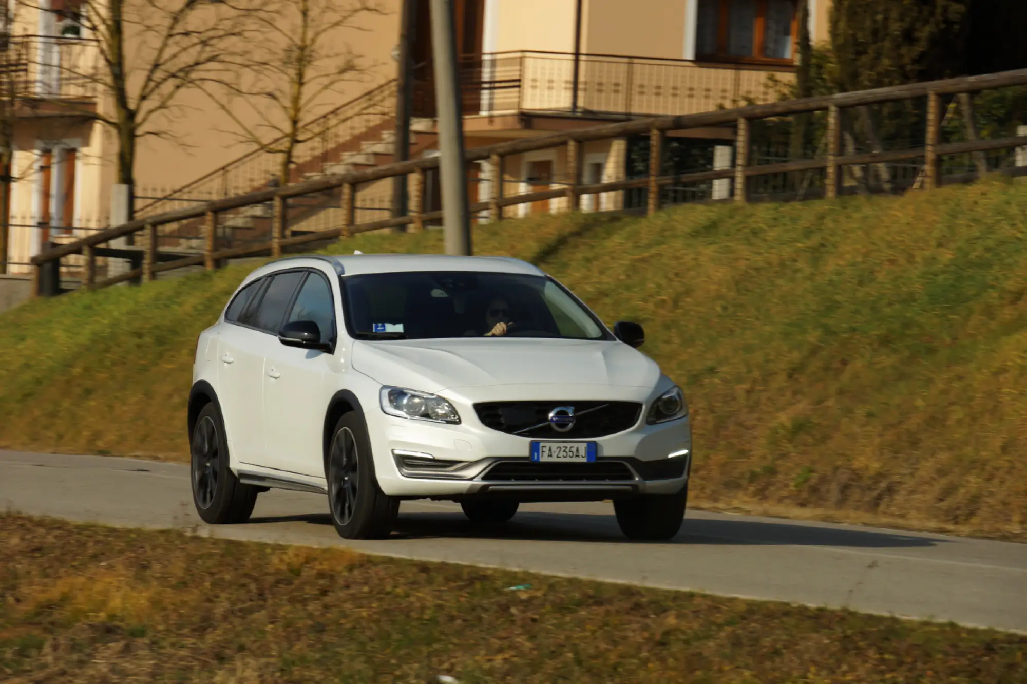 Volvo V60 Cross Country - Prova su strada 2016 - 45