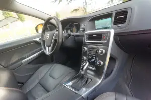 Volvo V60 Cross Country - Prova su strada 2016