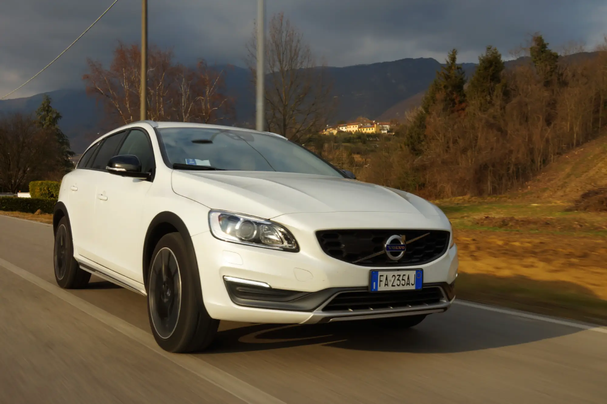 Volvo V60 Cross Country - Prova su strada 2016 - 94