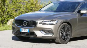 Volvo V60 D4 Prova su strada 2018 - 4