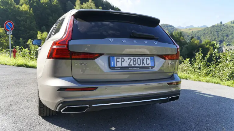 Volvo V60 D4 Prova su strada 2018 - 14