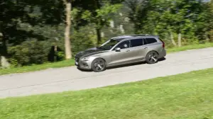 Volvo V60 D4 Prova su strada 2018 - 34