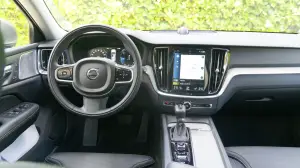 Volvo V60 D4 Prova su strada 2018 - 51