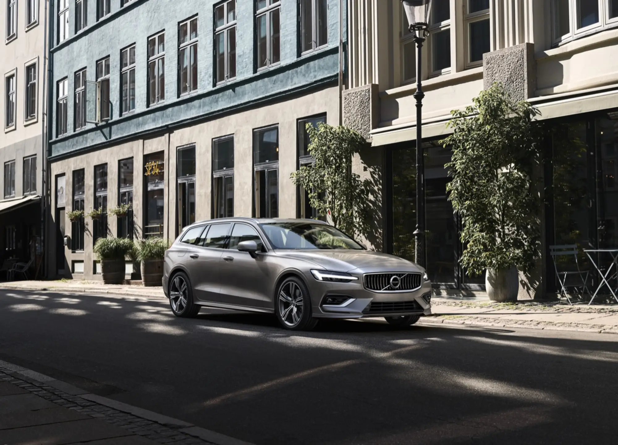 Volvo V60 MY 2018 - Test Drive in Anteprima - 27