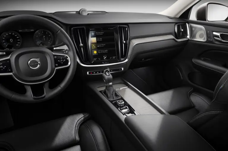 Volvo V60 MY 2018 - Test Drive in Anteprima - 73