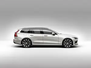 Volvo V60 MY 2019 - 36