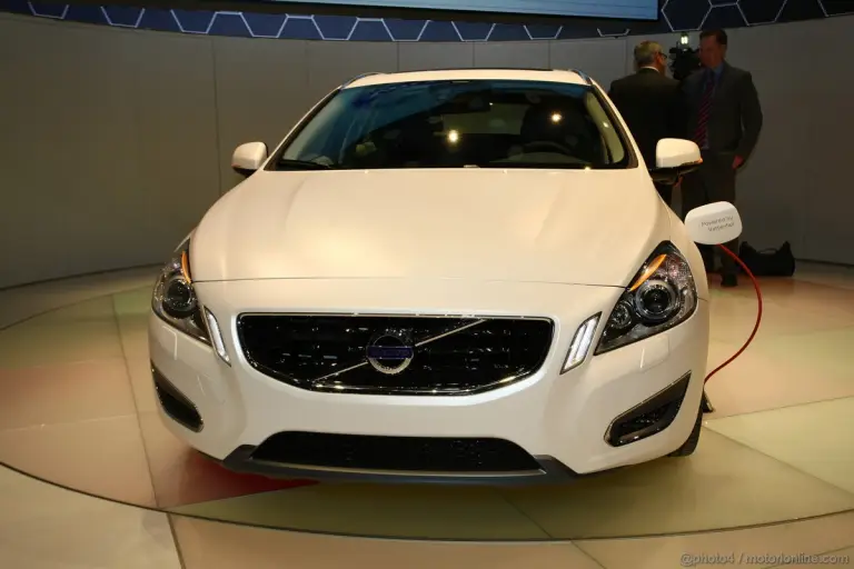 Volvo V60 Plug-in hybrid Ginevra 2011 - 1
