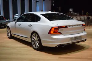 Volvo S90 - Salone di Ginevra 2016