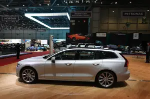 Volvo V60 - Salone di Ginevra 2018