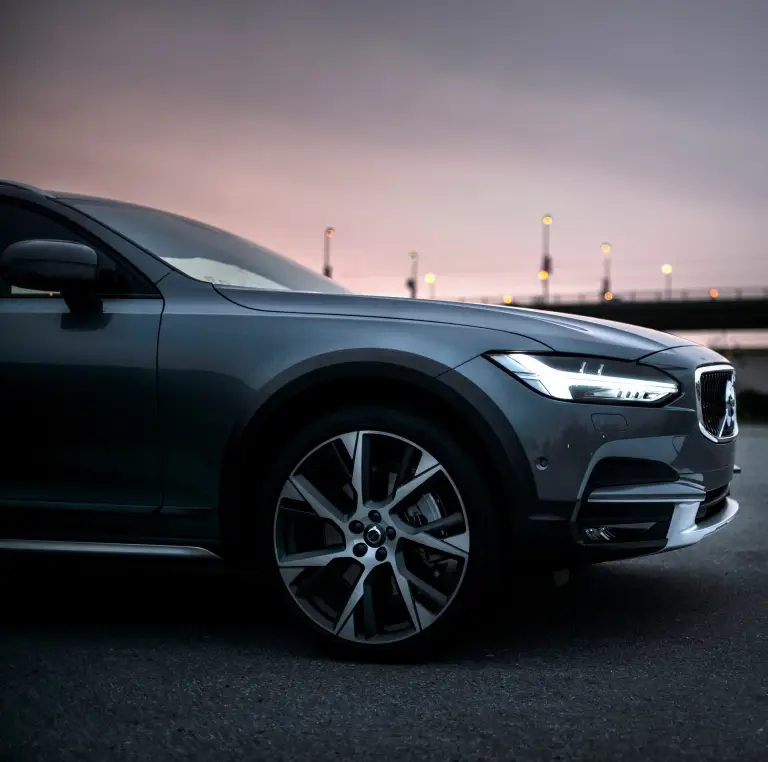 Volvo V90 Cross Country 2017 - 9