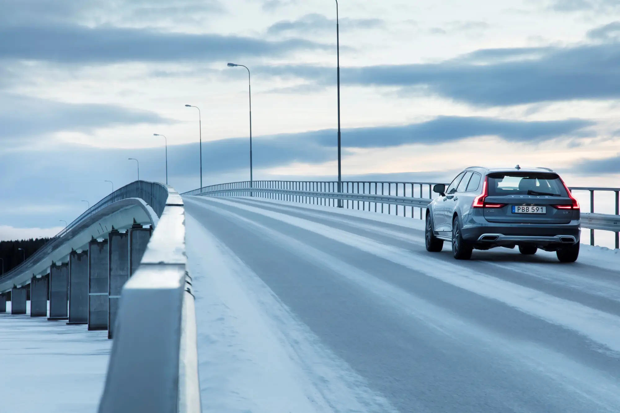 Volvo V90 Cross Country 2017 - 15