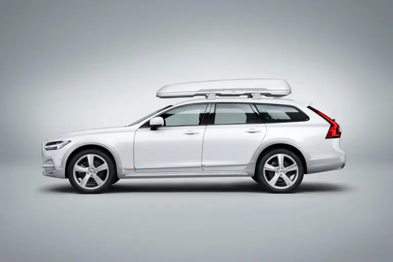 Volvo V90 Cross Country Ocean Race - 23