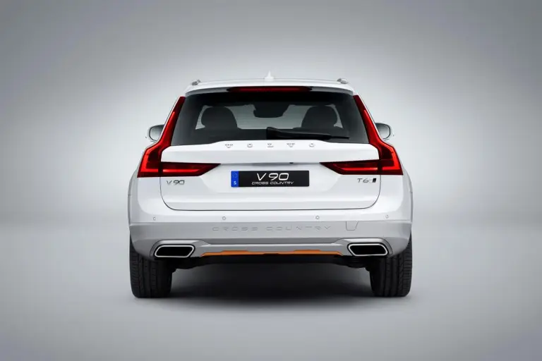 Volvo V90 Cross Country Ocean Race - 25