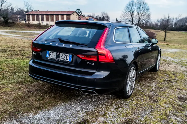 Volvo V90 D4 - Prova su strada 2017 - 26