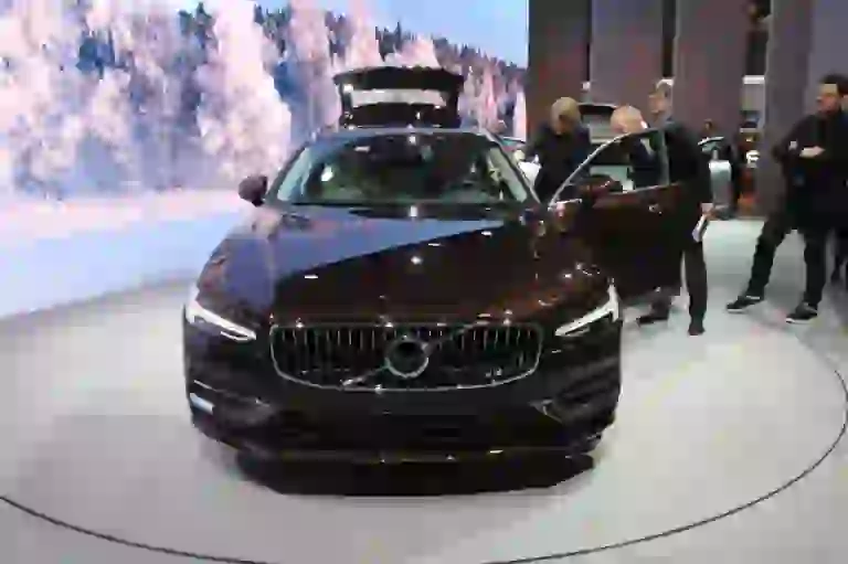 Volvo V90 - Salone di Ginevra 2016 - 11