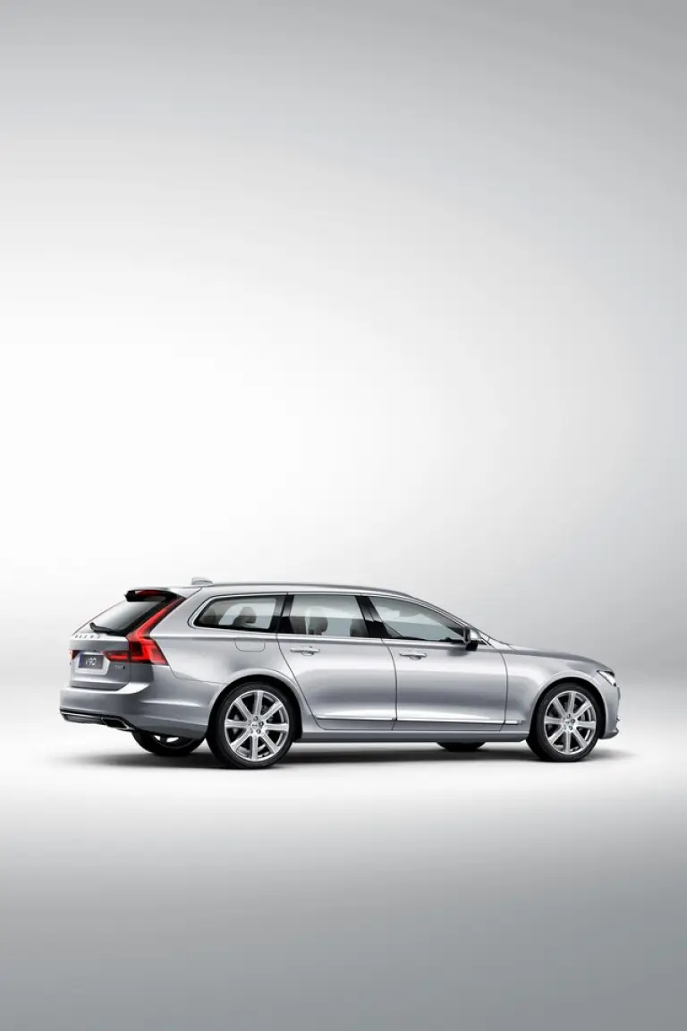 Volvo V90 - 16