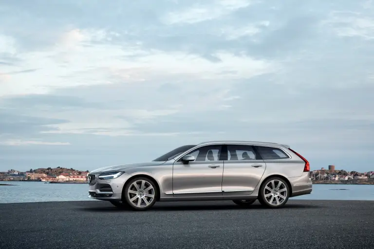 Volvo V90 - 32