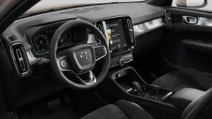 Volvo XC40 2023