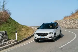 Volvo XC40 Recharge Plug-In Hybrid - Foto Ufficiali