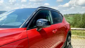 Volvo XC40 Recharge - Primo contatto