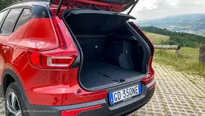 Volvo XC40 Recharge - Primo contatto
