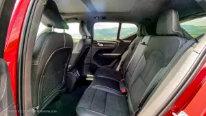 Volvo XC40 Recharge - Primo contatto