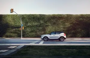 Volvo XC40 Recharge - 13