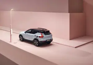 Volvo XC40 Recharge - 16