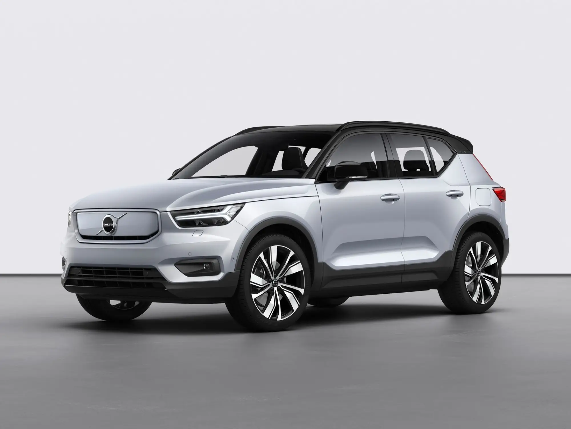 Volvo XC40 Recharge - 24