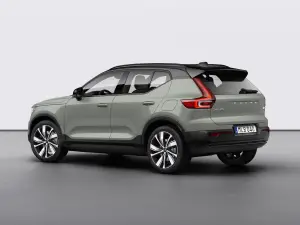 Volvo XC40 Recharge - 31