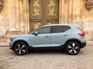 Volvo XC40 - Viaggio nei luoghi del commissario Montalbano