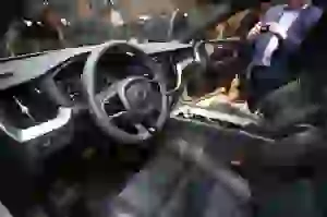 Volvo XC60 LIVE - Salone di Ginevra 2017