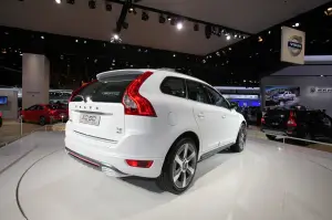 Volvo XC60 Plug In Hybrid Concept - Salone di Detroit 2011 - 21