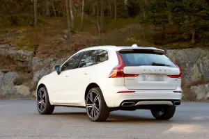 Volvo XC60 - Salone di Ginevra 2017 - 11